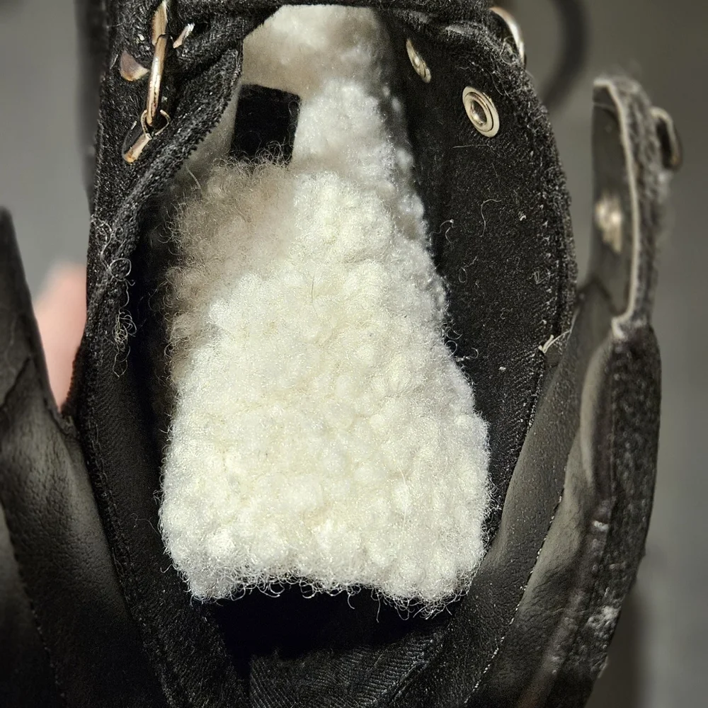 Time And Tru Black and White Lace-Up Hiker/Winter Boots